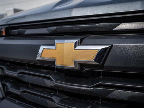 2023 Chevrolet Colorado WT