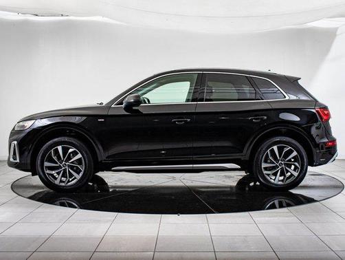 2024 Audi Q5 45 S line Premium