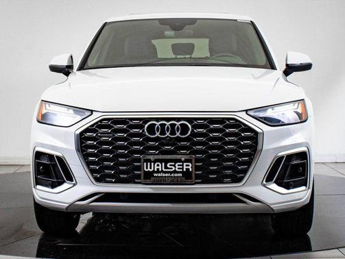 2022 Audi Q5 45 S line Premium Plus