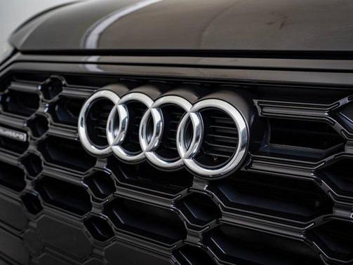 2025 Audi Q5 45 S line Premium