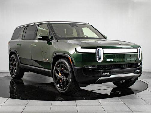 2024 Rivian R1S Adventure Quad Motor Large Pack