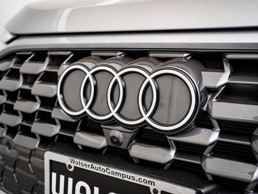 2025 Audi Q5 Premium Plus TFSI quattro S tronic