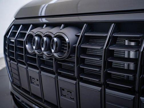 2025 Audi Q3 45 S line Premium Plus
