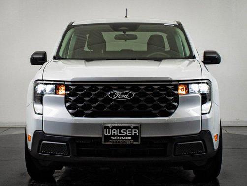 Space White Metallic 2025 Ford Maverick XL