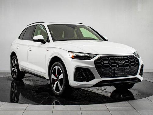 2024 Audi Q5 45 S line Premium Plus