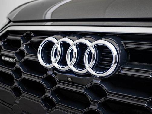 2025 Audi Q5 45 S line Premium Plus
