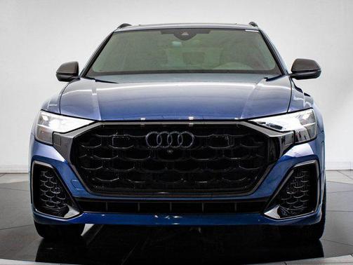 2024 Audi SQ8 4.0T Premium Plus