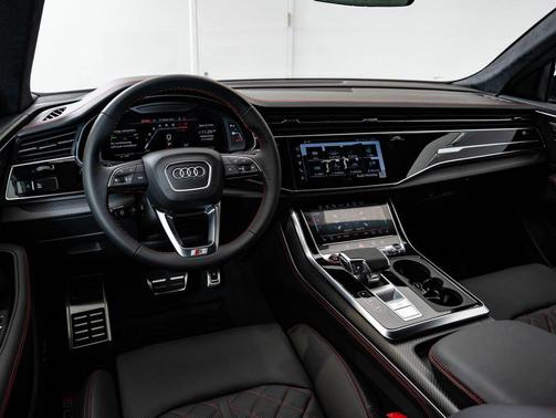 Daytona Gray Pearl Effect 2026 Audi SQ8 4.0T Prestige