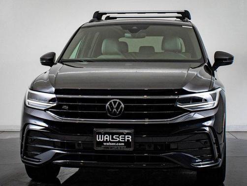 2024 Volkswagen Tiguan 2.0T SE R-Line Black