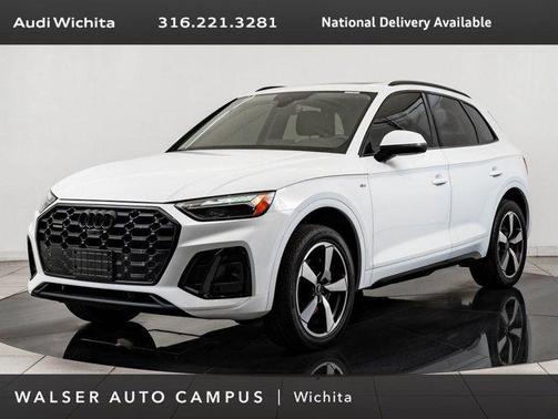 2022 Audi Q5 45 S line Premium Plus