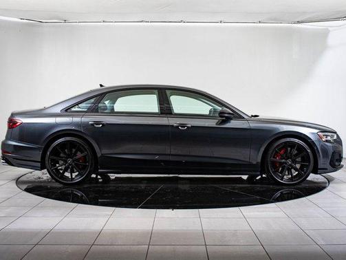 2022 Audi S8 4.0T