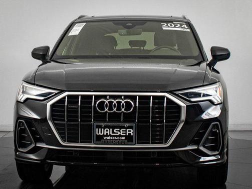 2024 Audi Q3 Premium 45 TFSI S line quattro Tiptronic