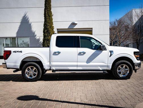 Oxford White 2024 Ford F-150 XLT