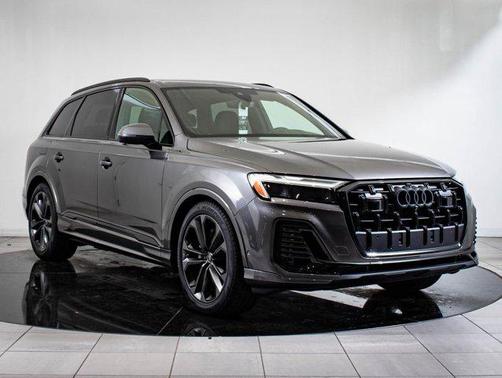 2026 Audi Q7 55 Premium Plus