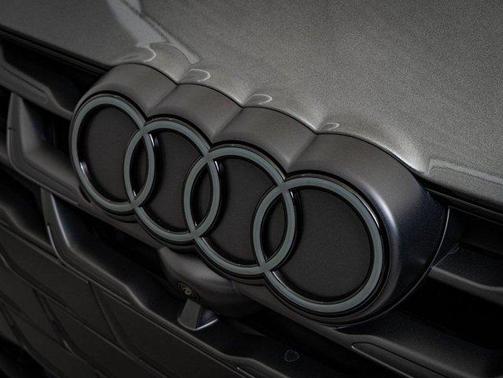 Daytona Gray Pearl Effect 2026 Audi A6 Premium Plus quattro S tronic