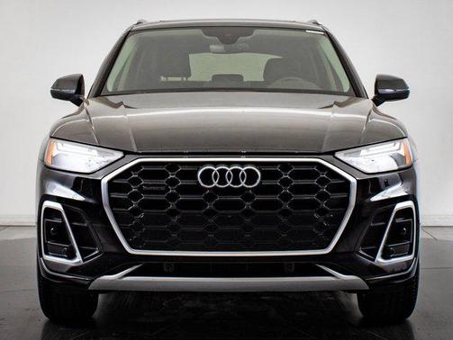 2023 Audi Q5 45 S line Premium