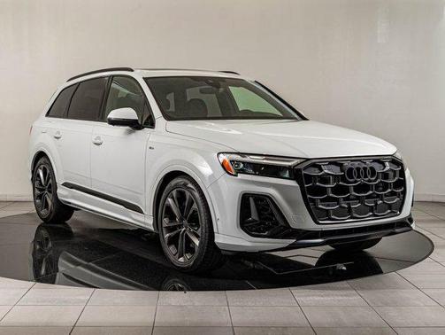 Glacier White 2026 Audi Q7 55 Prestige