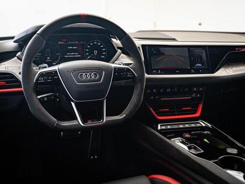 2023 Audi RS e-tron GT quattro