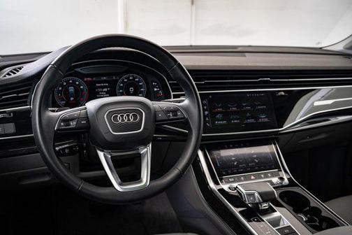 2024 Audi Q7 55 Premium Plus