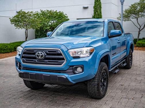 Cavalry Blue 2019 Toyota Tacoma SR5