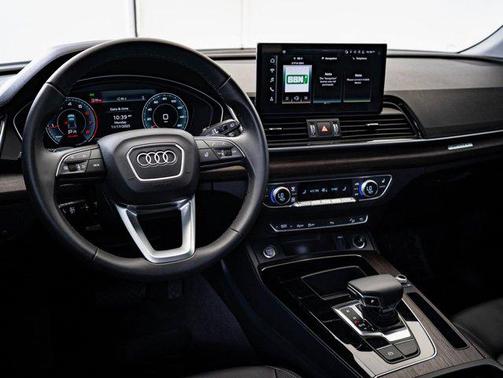 2025 Audi Q5 40 Premium