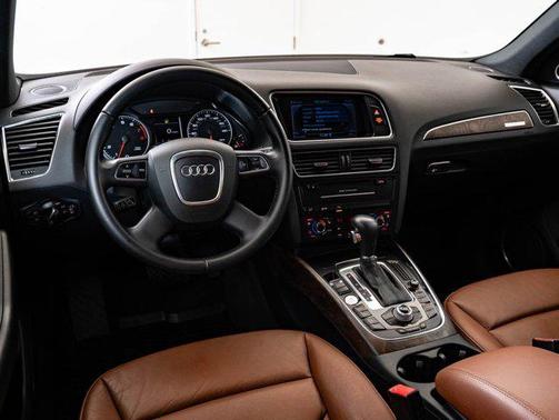 White 2012 Audi Q5 3.2 Premium Plus