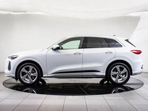 2025 Audi Q5 Prestige