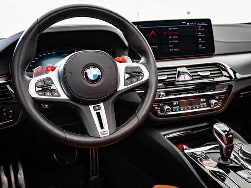 2022 BMW M5 Base
