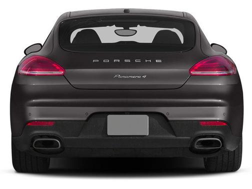 White 2014 Porsche Panamera 4