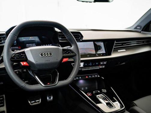 2025 Audi RS 3 TFSI quattro S tronic