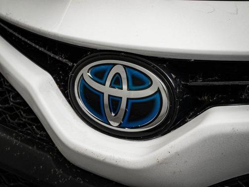 2018 Toyota Camry Hybrid SE