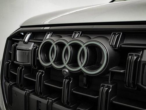 2026 Audi Q7 55 Premium Plus
