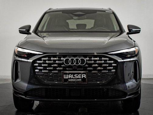 2025 Audi Q5 Premium TFSI quattro S tronic