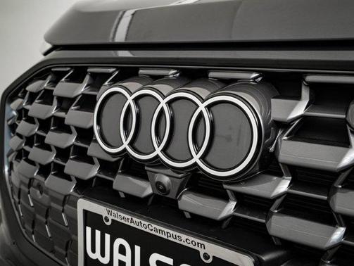 2025 Audi Q5 Premium TFSI quattro S tronic