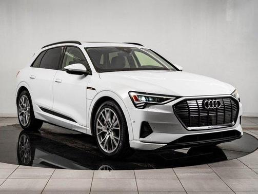 2021 Audi e-tron Prestige
