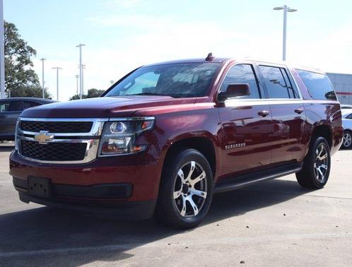 Photo 4 of 32 of 2016 Chevrolet Suburban LT