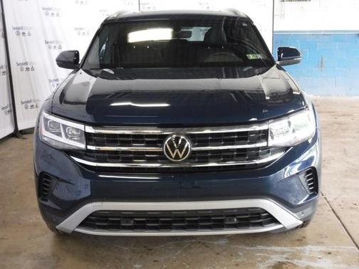2022 Volkswagen Atlas Cross Sport 3.6L V6 SE w/Technology