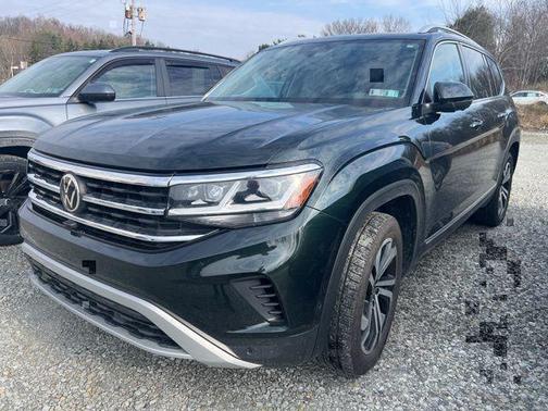 Racing Green 2021 Volkswagen Atlas 3.6 V6 SEL Premium