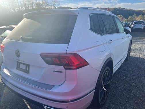 2022 Volkswagen Tiguan 2.0T SEL R-Line