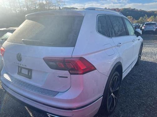 2022 Volkswagen Tiguan 2.0T SEL R-Line