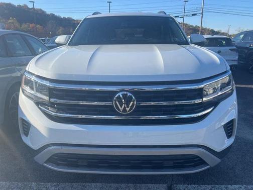 2023 Volkswagen Atlas 3.6L SE w/Technology