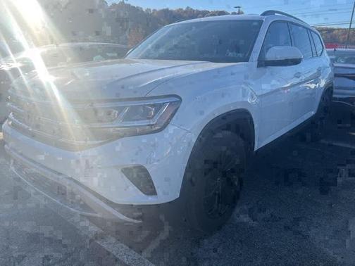 2023 Volkswagen Atlas 3.6L SE w/Technology