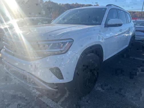 2023 Volkswagen Atlas 3.6L SE w/Technology