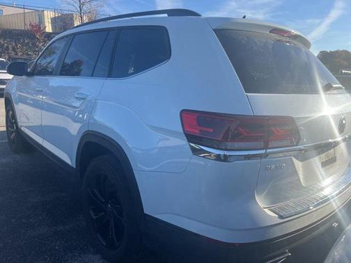 2023 Volkswagen Atlas 3.6L SE w/Technology
