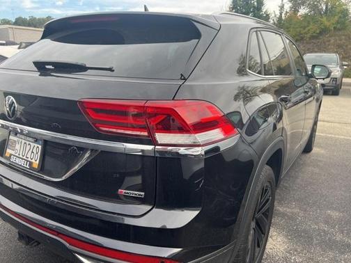 2022 Volkswagen Atlas Cross Sport 3.6L V6 SE w/Technology