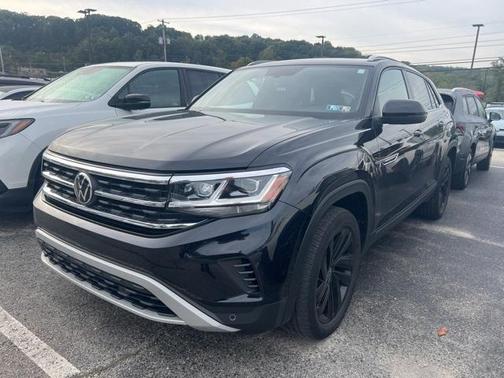 2022 Volkswagen Atlas Cross Sport 3.6L V6 SE w/Technology