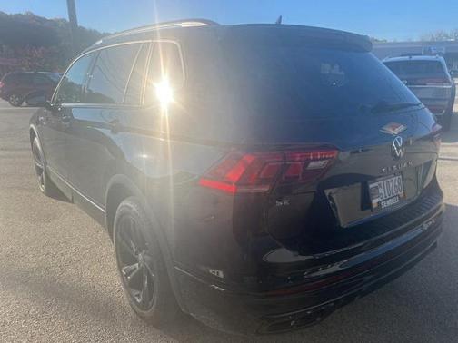 2024 Volkswagen Tiguan 2.0T SE R-Line Black