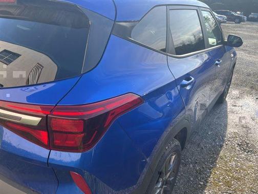 Neptune Blue 2023 Kia Seltos LX