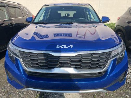 Neptune Blue 2023 Kia Seltos LX