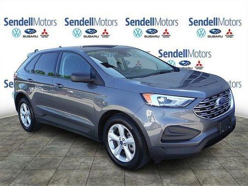 Gray Metallic 2021 Ford Edge SE